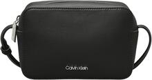 Promotion Calvin Klein CK Must Camera Bag